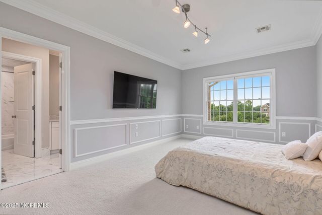 10 Hop Brook Lane, Holmdel, NJ 07733