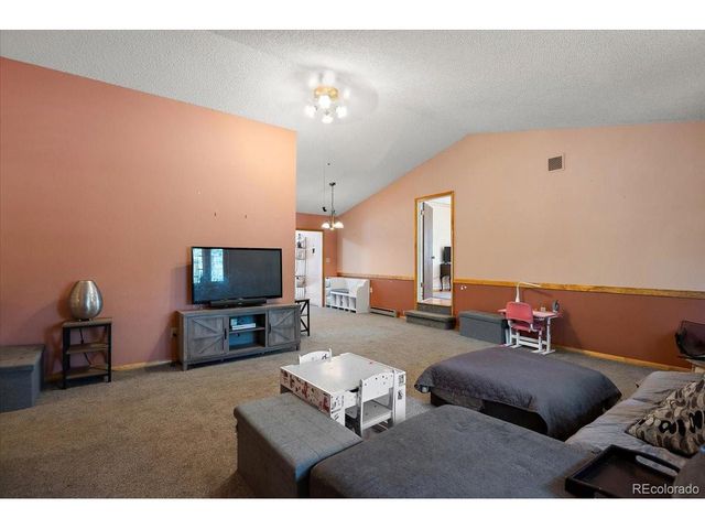 832 Wykagyl Rd, Westcliffe, CO 81252