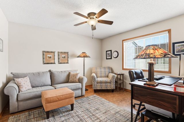 1324 Carriage Drive A, Hudson, WI 54016