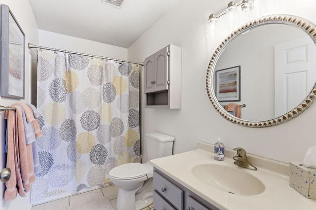 1324 Carriage Drive A, Hudson, WI 54016