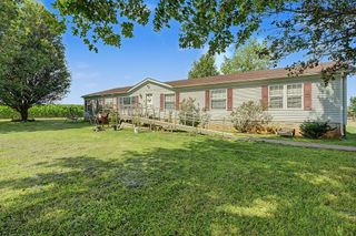 1955 Guthrie Rd, Guthrie, KY 42234