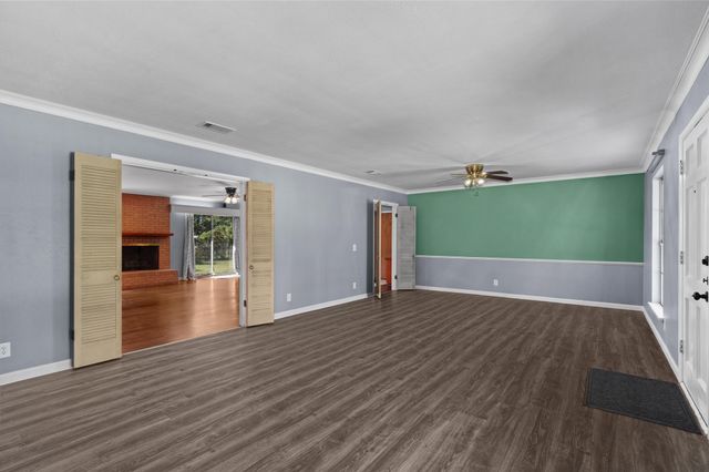 55 Lake Forest, Shreveport, LA 71109