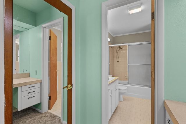 55 Lake Forest, Shreveport, LA 71109