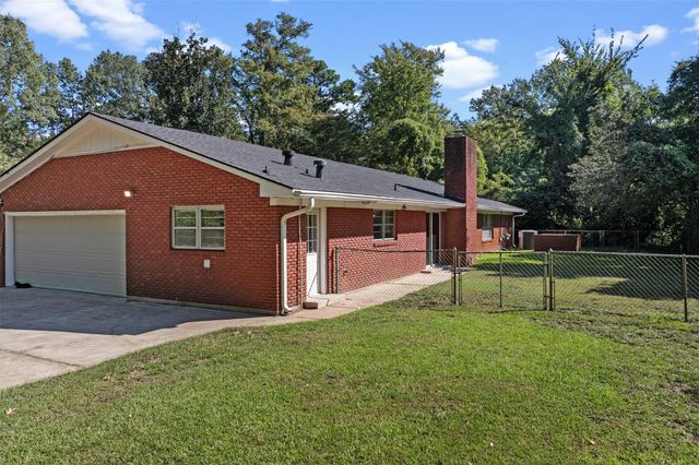 55 Lake Forest, Shreveport, LA 71109