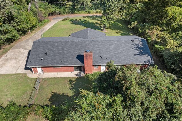 55 Lake Forest, Shreveport, LA 71109