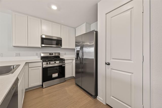 2410 Cherry Ruby Drive, Rosharon, TX 77583
