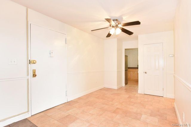 101 Lincoln Avenue 4K, Mineola, NY 11501