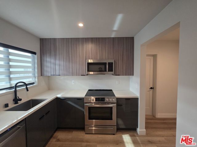 3660 Watseka Avenue 2, Los Angeles, CA 90034