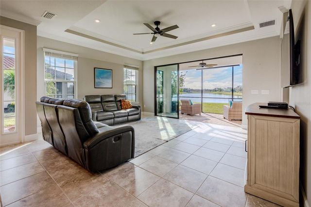 10819 WENDOVER DRIVE, Palmetto, FL 34221