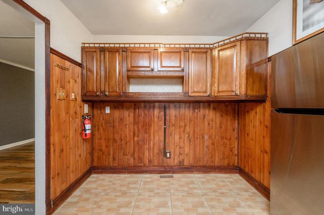 7 EBBTIDE LN, Willingboro, NJ 08046