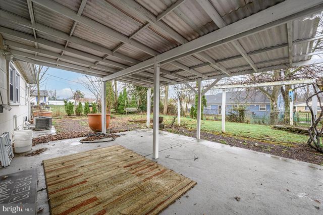 7 EBBTIDE LN, Willingboro, NJ 08046