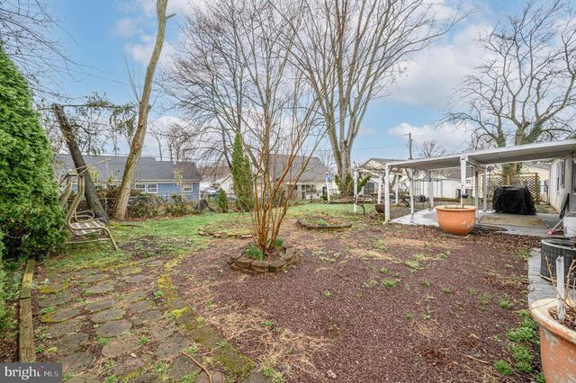 7 EBBTIDE LN, Willingboro, NJ 08046