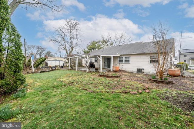 7 EBBTIDE LN, Willingboro, NJ 08046