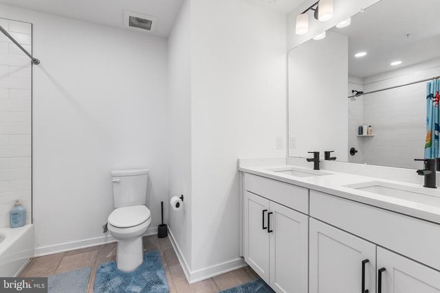 3107 BIRCHVIEW WALK, Philadelphia, PA 19125