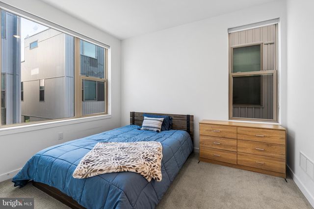3107 BIRCHVIEW WALK, Philadelphia, PA 19125