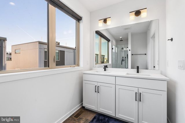 3107 BIRCHVIEW WALK, Philadelphia, PA 19125