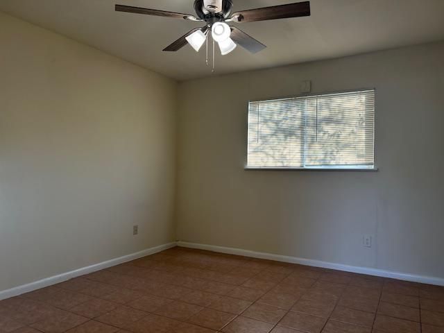 5213 Joe Sayers Ave 2, Austin, TX 78756