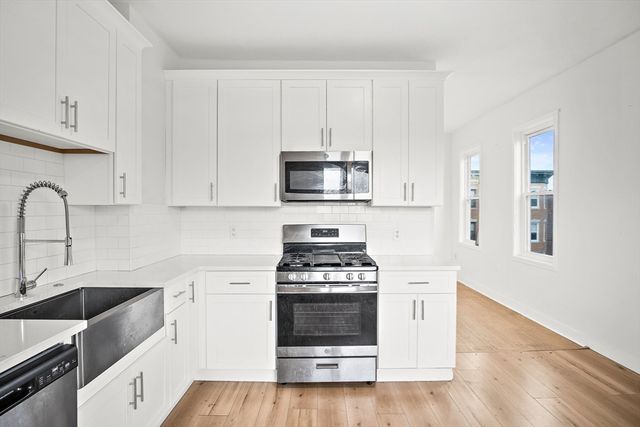 252-254 Magnolia St, Boston, MA 02121