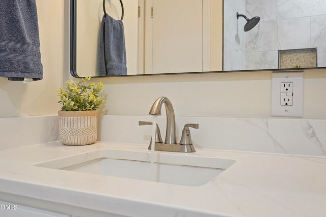 2716 Heather Drive, Sanford, NC 27330