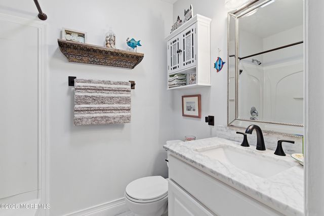 10 Abaco Street, Toms River, NJ 08757