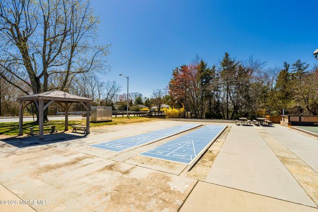 10 Abaco Street, Toms River, NJ 08757