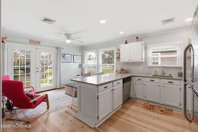 10 Abaco Street, Toms River, NJ 08757