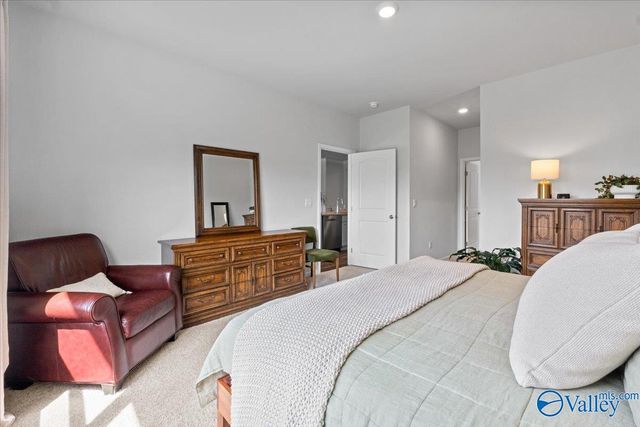 26462 Riparian Drive, Athens, AL 35613