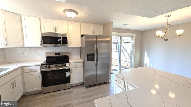 1590 SECRETARIAT DR, Annapolis, MD 21409