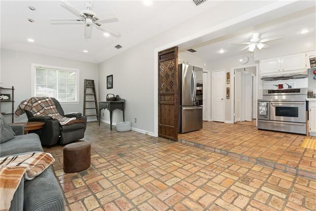 436 Byron Avenue E, Mobile, AL 36609