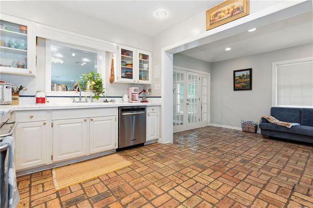 436 Byron Avenue E, Mobile, AL 36609