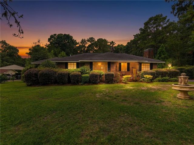 436 Byron Avenue E, Mobile, AL 36609