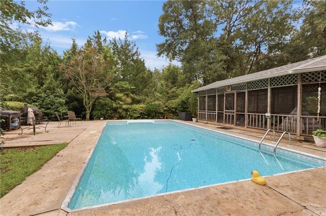 436 Byron Avenue E, Mobile, AL 36609