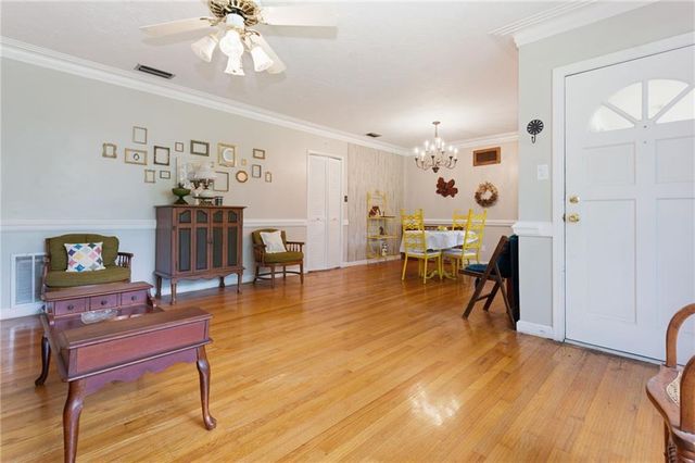 436 Byron Avenue E, Mobile, AL 36609