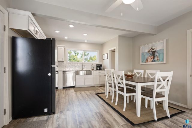 122 N Lake Dr Drive, Castlewood, SD 57223