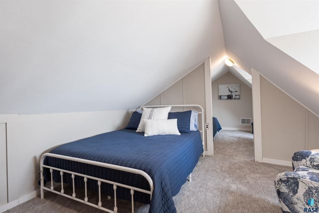 122 N Lake Dr Drive, Castlewood, SD 57223