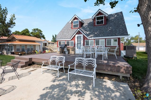 122 N Lake Dr Drive, Castlewood, SD 57223