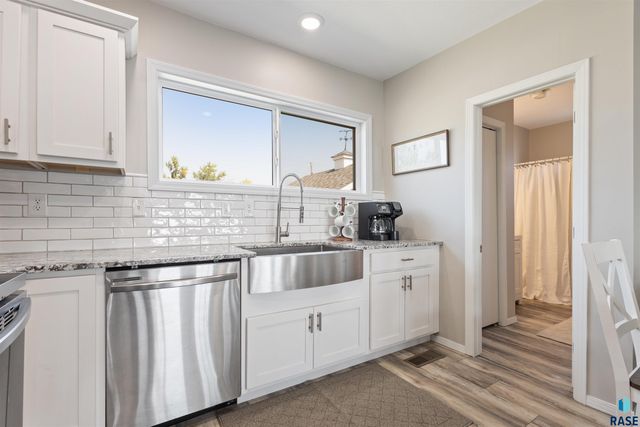 122 N Lake Dr Drive, Castlewood, SD 57223