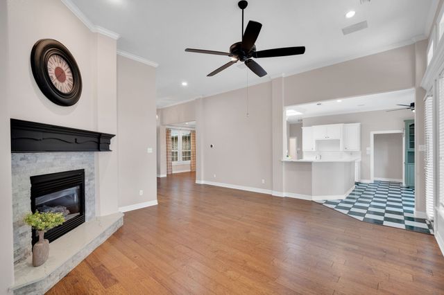 616 Forest Edge Lane, Ovilla, TX 75154
