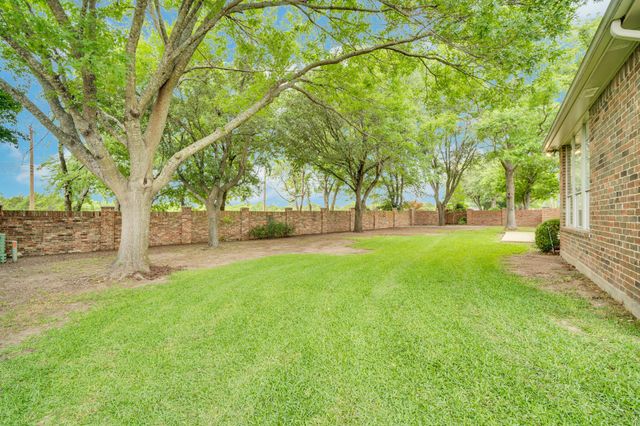 616 Forest Edge Lane, Ovilla, TX 75154