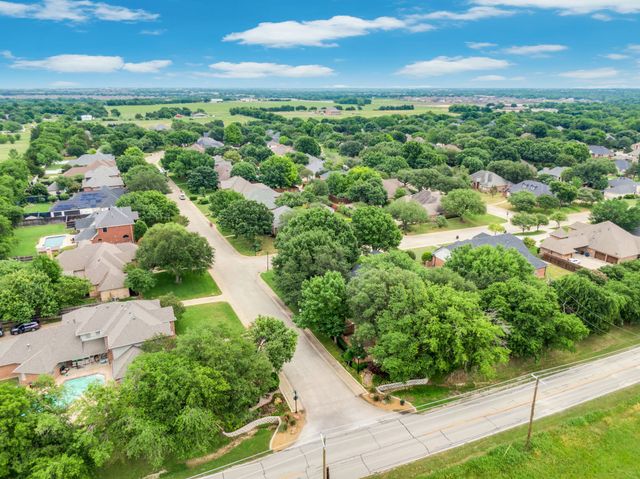 616 Forest Edge Lane, Ovilla, TX 75154