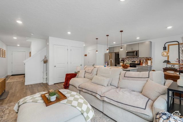 3830 S IRON MONARCH, Magna, UT 84044