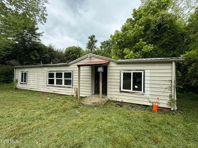 733 Taggart Avenue, Big Stone Gap, VA 24219
