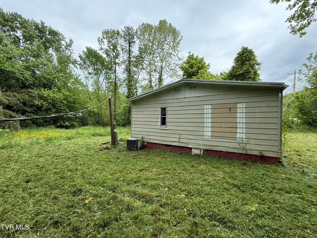 733 Taggart Avenue, Big Stone Gap, VA 24219