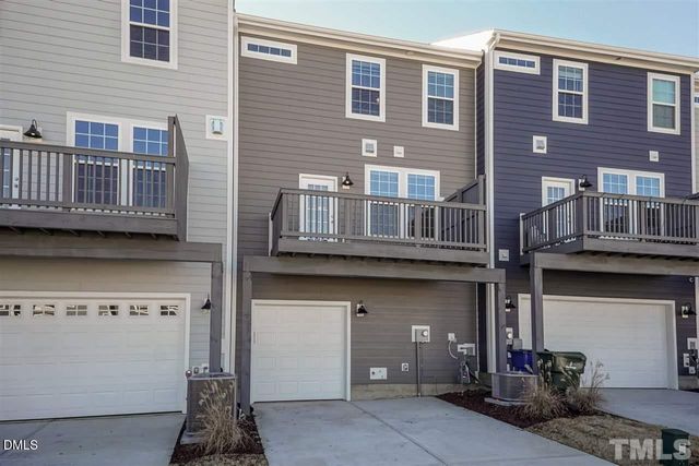 6024 Kayton Street, Raleigh, NC 27616