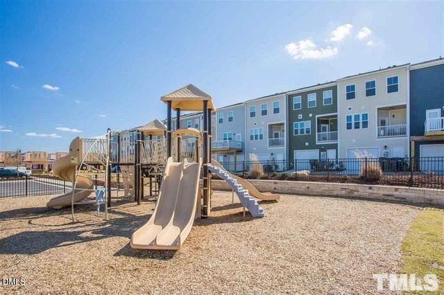 6024 Kayton Street, Raleigh, NC 27616