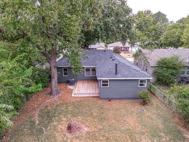 3711 S Knoxville Avenue, Tulsa, OK 74135