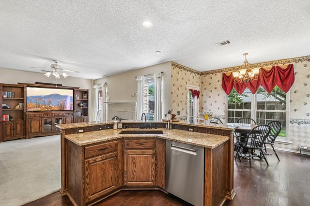 8824 Smokey Drive, Plano, TX 75025