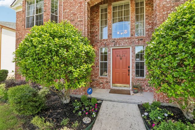 8824 Smokey Drive, Plano, TX 75025