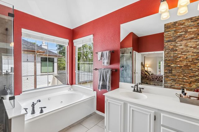 8824 Smokey Drive, Plano, TX 75025