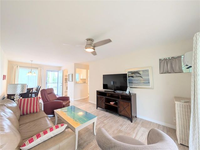 5949 EASY STREET I36, Bradenton, FL 34207